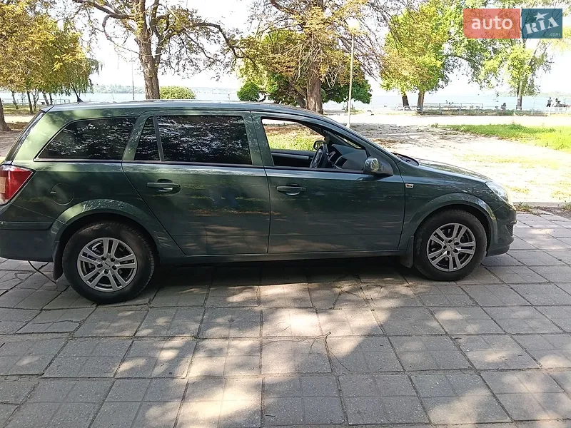 Opel Astra 2009