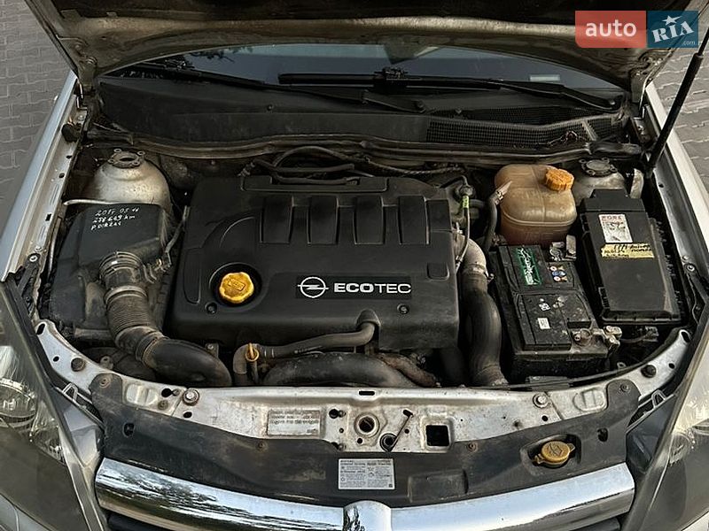 Універсал Opel Astra 2006 в Вінниці