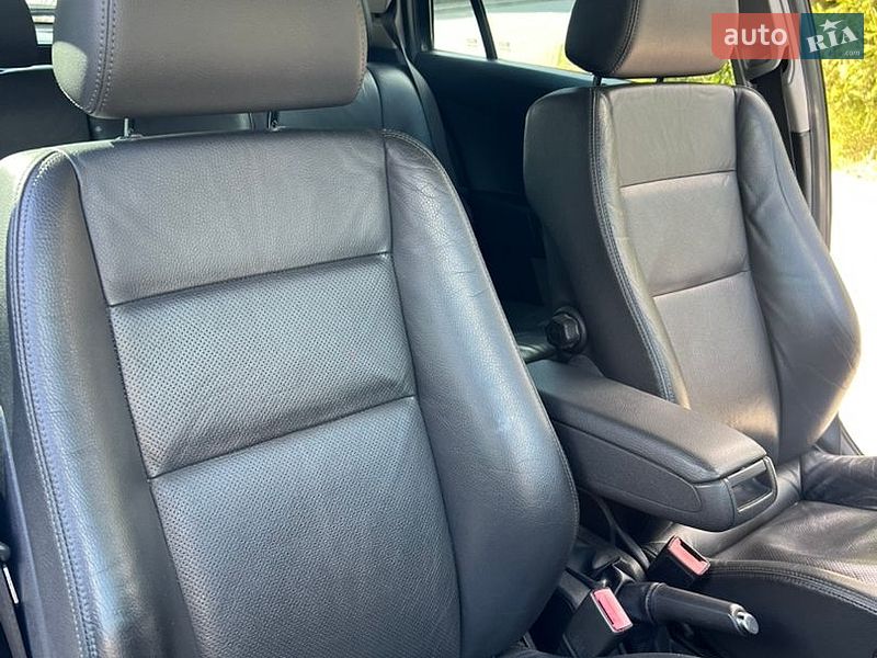 Універсал Opel Astra 2010 в Хмельницькому