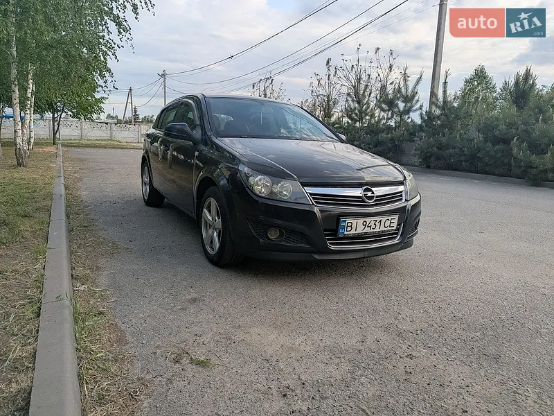 Opel Astra 2013