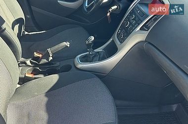 Універсал Opel Astra 2012 в Калуші