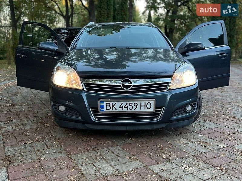 Opel Astra 2008