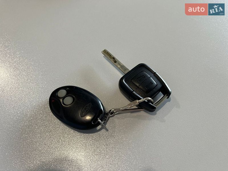 Седан Opel Astra 2007 в Львове