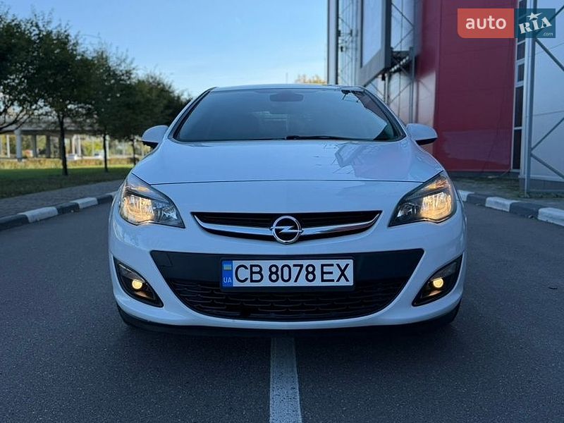 Седан Opel Astra 2017 в Києві
