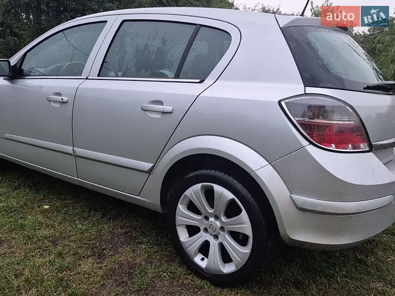 Opel Astra 2006