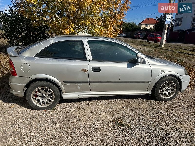 Хэтчбек Opel Astra 1998 в Одессе