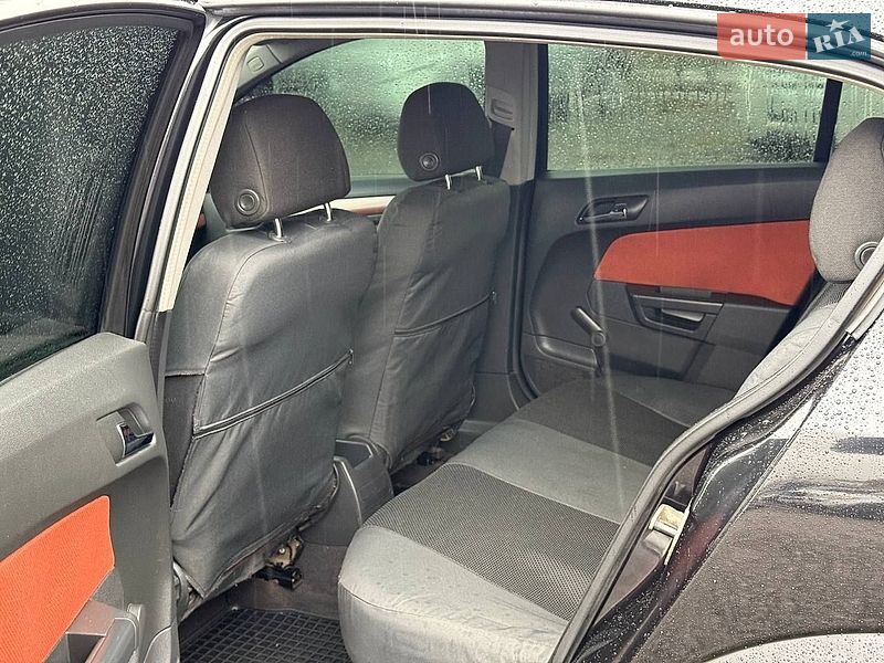 Хэтчбек Opel Astra 2005 в Харькове фото 6 Хэтчбек Opel Astra 2005 в Харькове