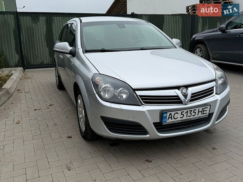 Opel Astra 2010