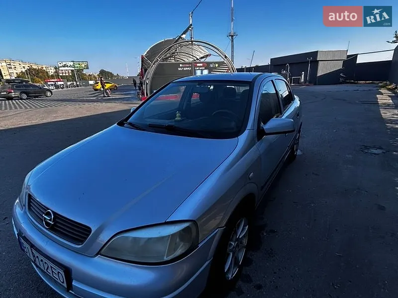 Opel Astra 2004