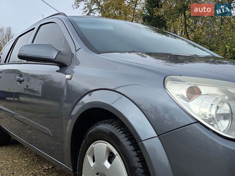 Универсал Opel Astra 2007 в Бориславе