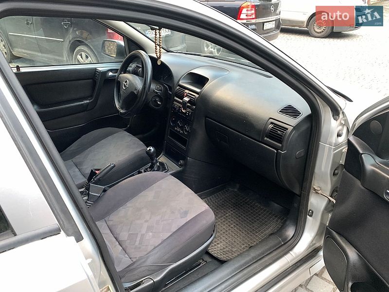 Универсал Opel Astra 1998 в Львове