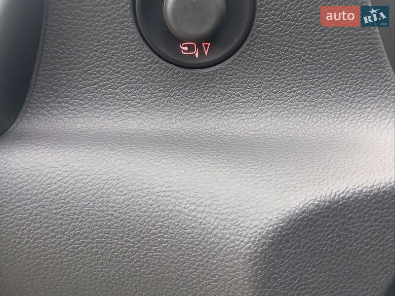 Універсал Opel Astra 2011 в Бучі
