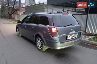Седан Opel Astra 2005 в Коломые