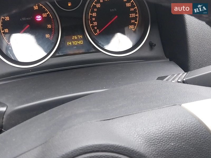 Хэтчбек Opel Astra 2008 в Здолбунове