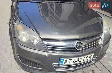 Универсал Opel Astra 2009 в Ивано-Франковске