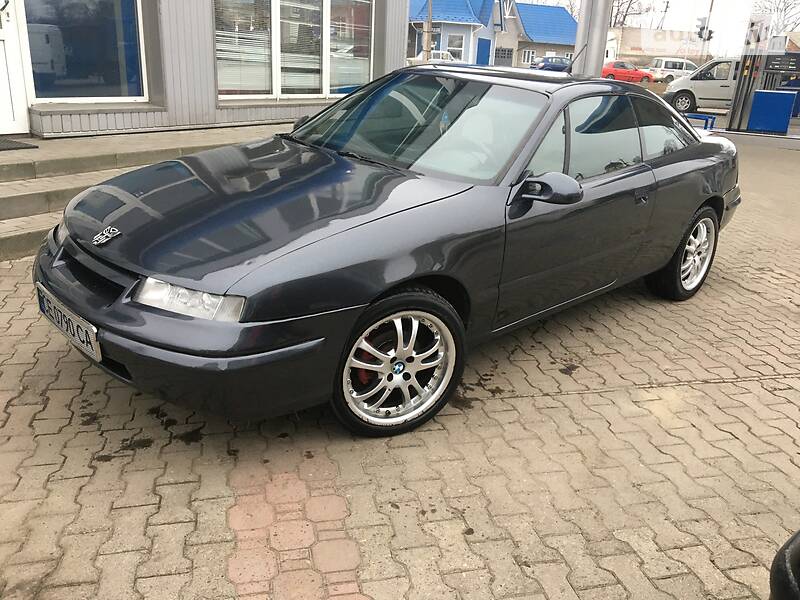 Купе Opel Calibra 1992 в Чернівцях