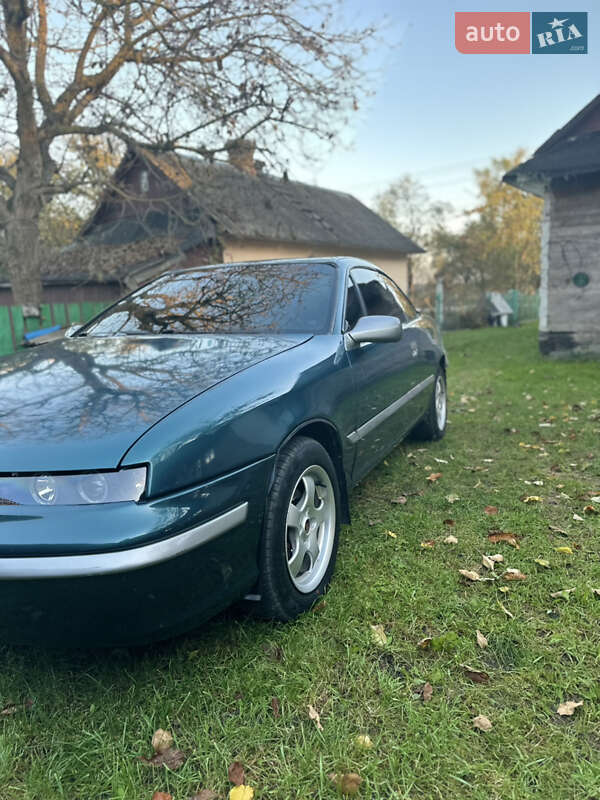 Купе Opel Calibra 1993 в Ровно