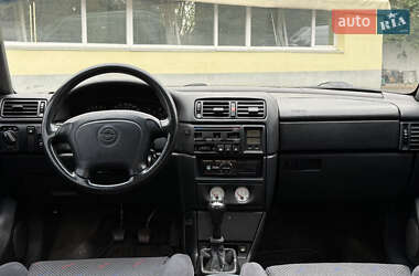 Купе Opel Calibra 1996 в 