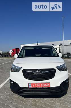 Седан Opel Combo Cargo 2019 в Черняхове
