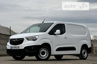 Вантажний фургон Opel Combo Cargo 2020 в Івано-Франківську