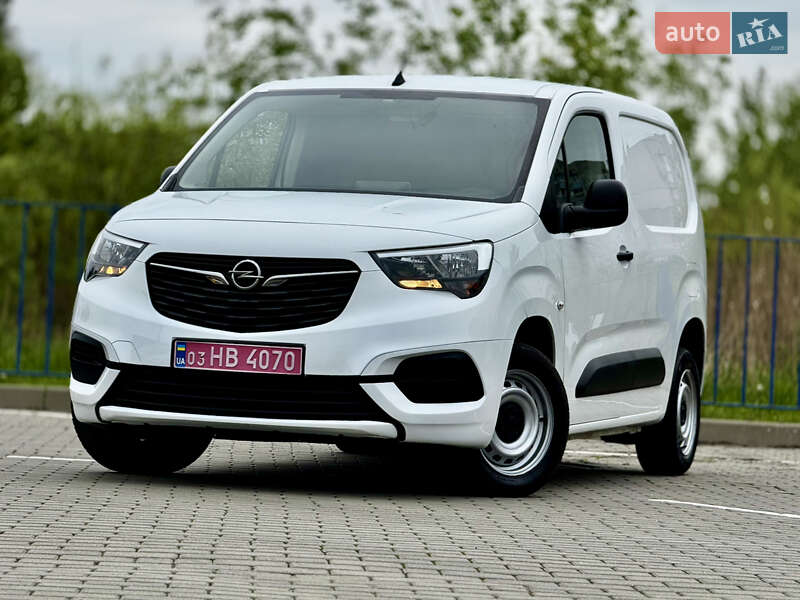 Вантажний фургон Opel Combo Cargo 2020 в Трускавці