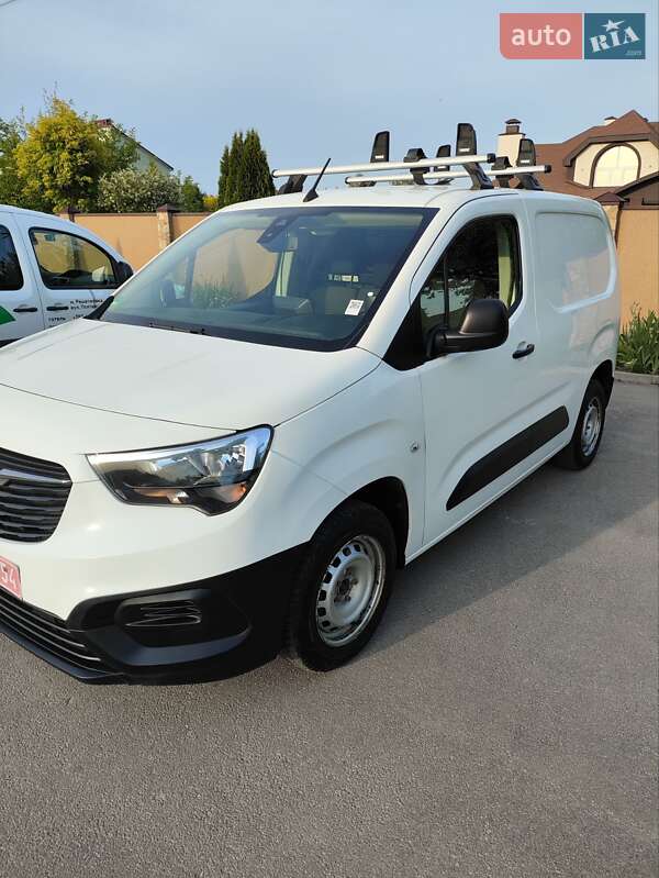 Вантажний фургон Opel Combo Cargo 2020 в Полтаві