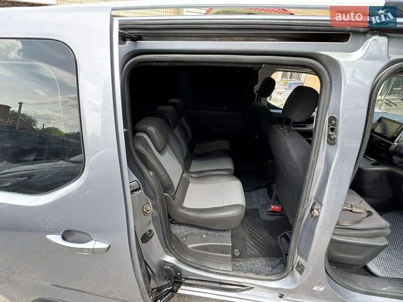 Вантажний фургон Opel Combo Cargo 2020 в Первомайську
