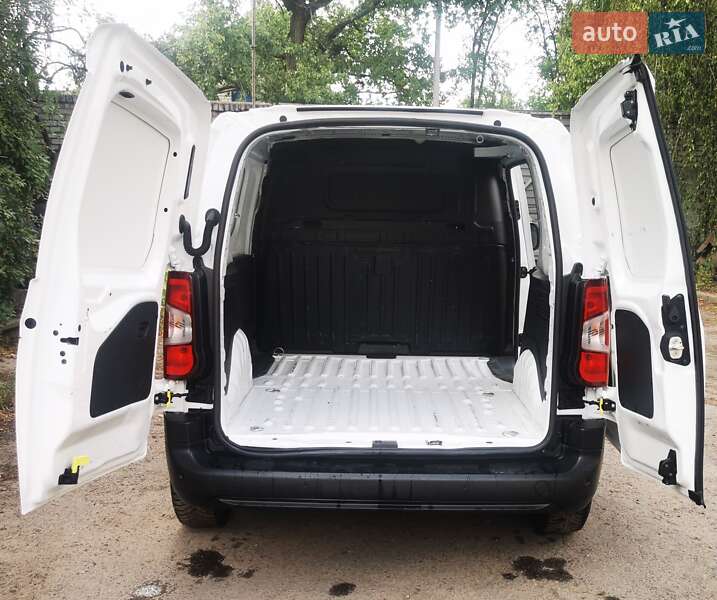 Грузовой фургон Opel Combo Cargo 2021 в Киеве