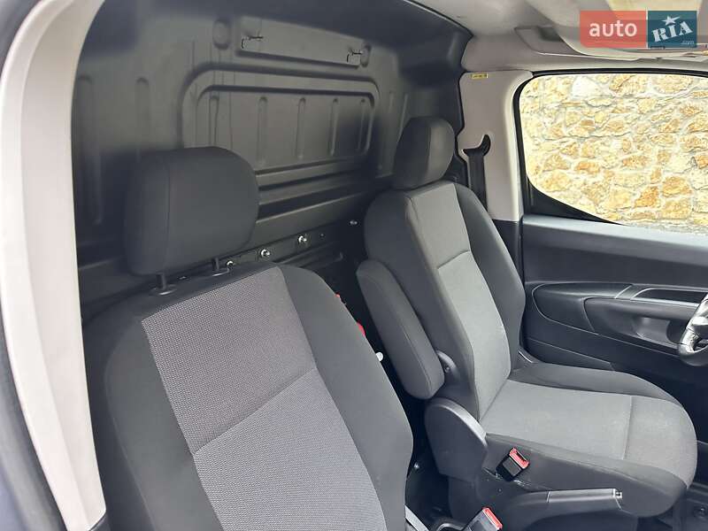 Вантажний фургон Opel Combo Cargo 2020 в Рівному фото 18 Вантажний фургон Opel Combo Cargo 2020 в Рівному