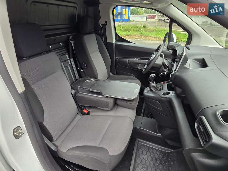 Грузовой фургон Opel Combo Cargo 2021 в Киеве