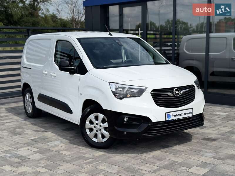 Вантажний фургон Opel Combo-e 2022 в 