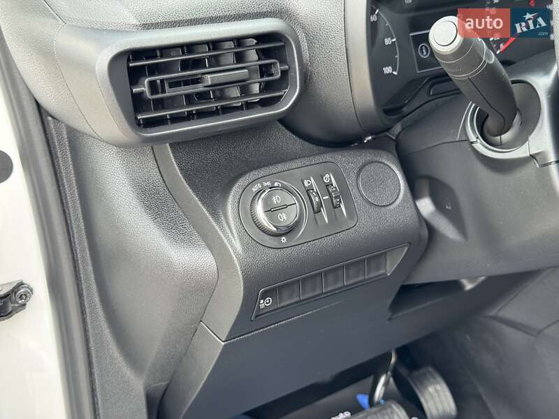 Грузовой фургон Opel Combo-e 2022 в Ровно
