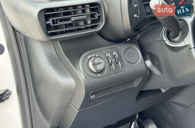 Вантажний фургон Opel Combo-e 2022 в 