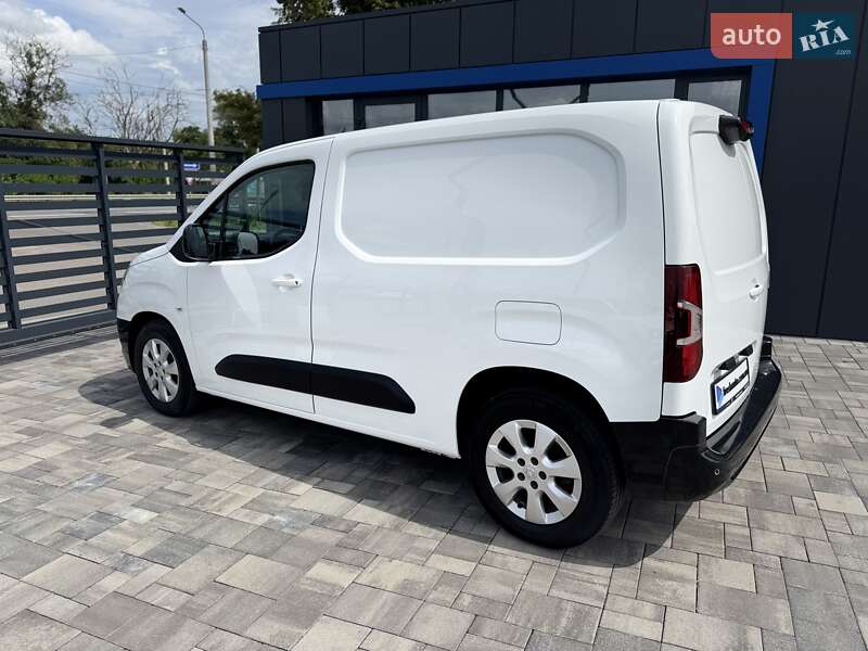Грузовой фургон Opel Combo-e 2022 в Ровно