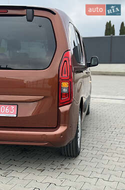 Минивэн Opel Combo-e 2021 в 