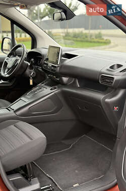 Минивэн Opel Combo-e 2021 в 