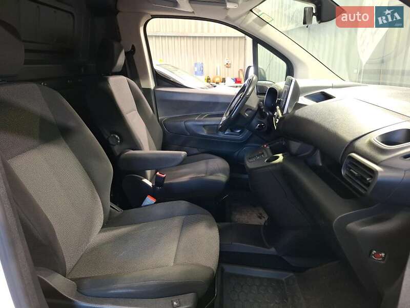 Вантажний фургон Opel Combo-e 2022 в Києві фото 9 Вантажний фургон Opel Combo-e 2022 в Києві