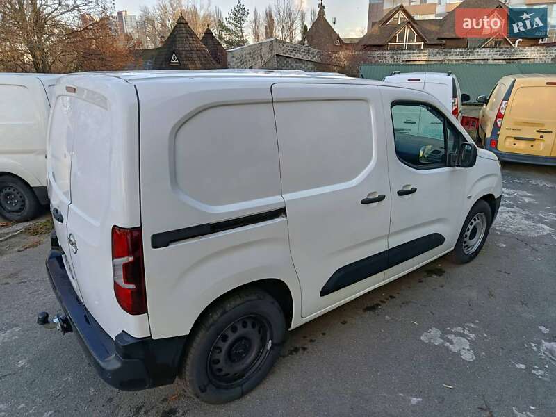 Вантажний фургон Opel Combo-e 2022 в Києві фото 22 Вантажний фургон Opel Combo-e 2022 в Києві