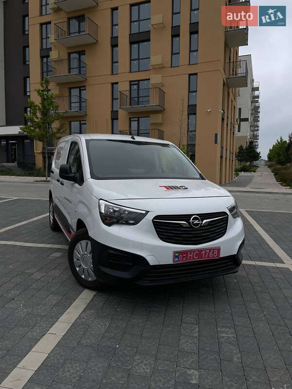 Opel Combo-e 2023