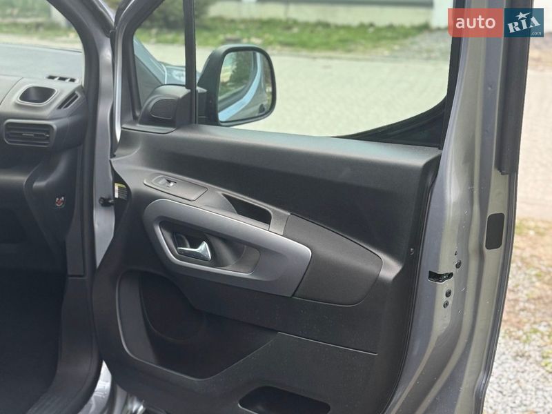 Минивэн Opel Combo-e 2025 в Львове фото 35 Минивэн Opel Combo-e 2025 в Львове