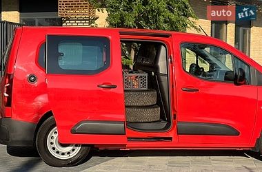 Грузовой фургон Opel Combo-e 2022 в Кропивницком