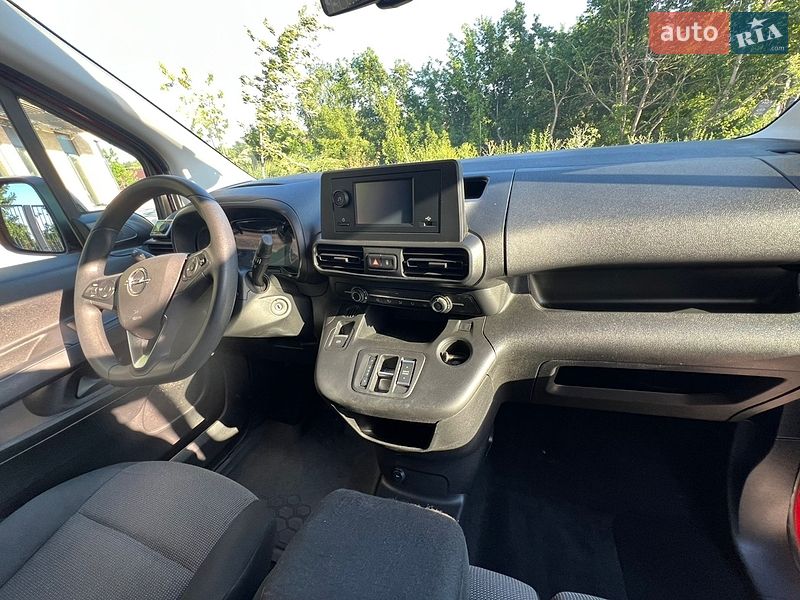 Грузовой фургон Opel Combo-e 2022 в Кропивницком