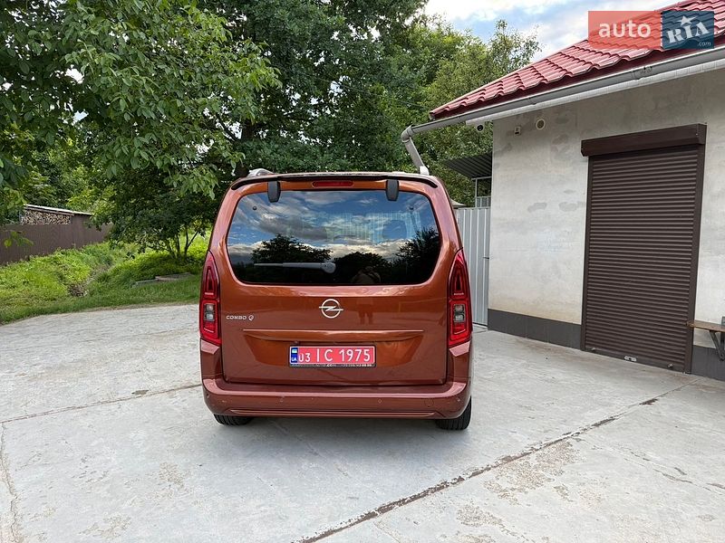 Минивэн Opel Combo-e 2022 в Калуше