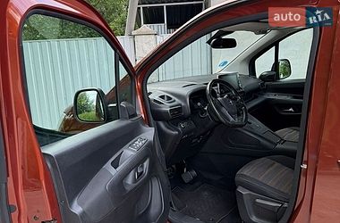 Минивэн Opel Combo-e 2022 в Калуше
