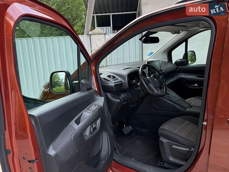 Минивэн Opel Combo-e 2022 в Калуше