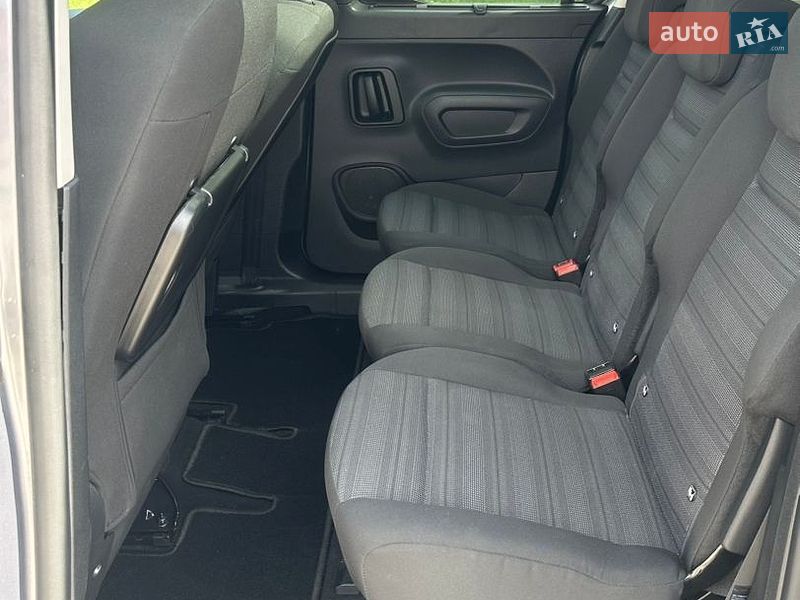 Мінівен Opel Combo-e 2022 в Тернополі