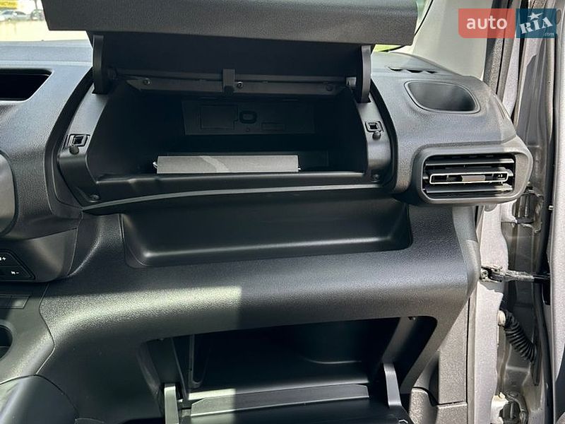 Мінівен Opel Combo-e 2022 в Тернополі