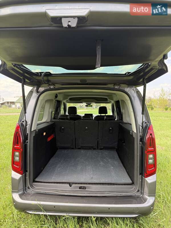 Мінівен Opel Combo Life 2023 в Косові