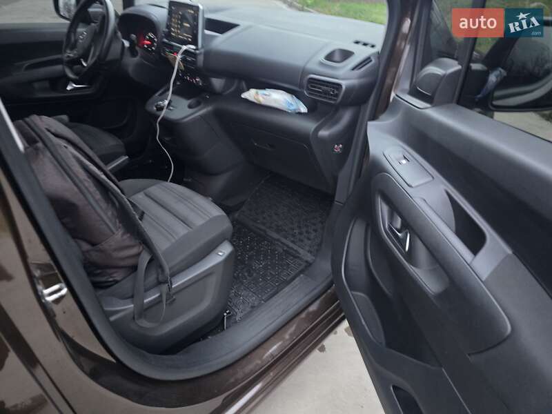 Мінівен Opel Combo Life 2020 в Києві фото 20 Мінівен Opel Combo Life 2020 в Києві