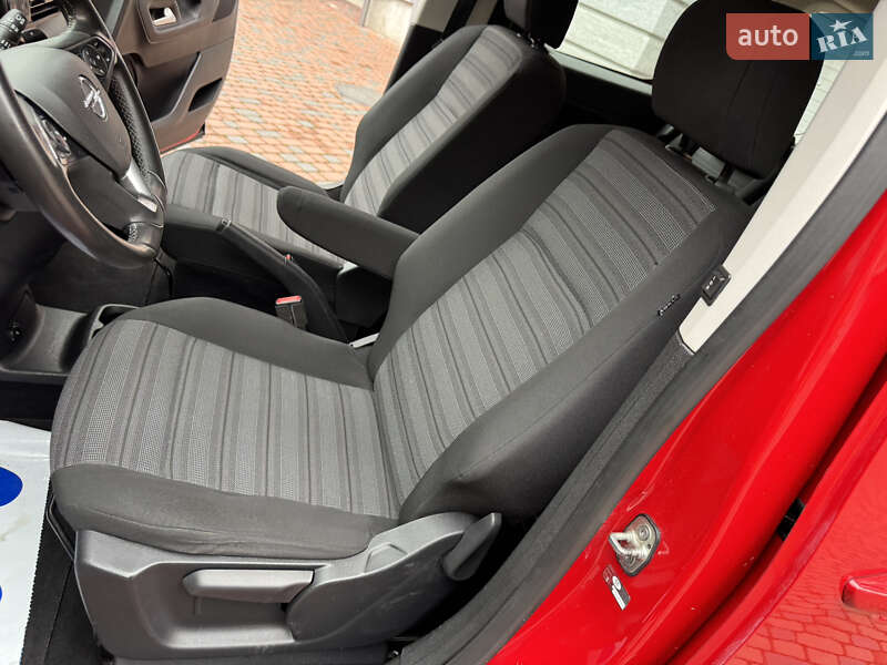 Мінівен Opel Combo Life 2019 в Івано-Франківську